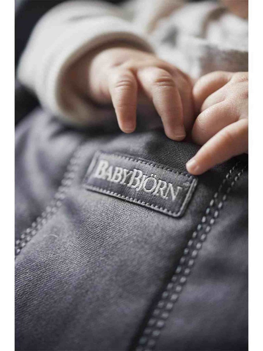 BabyBjorn Bouncer Bliss – Woven, Classic Quilting, Anthracite BabyBjorn Mama's Joy