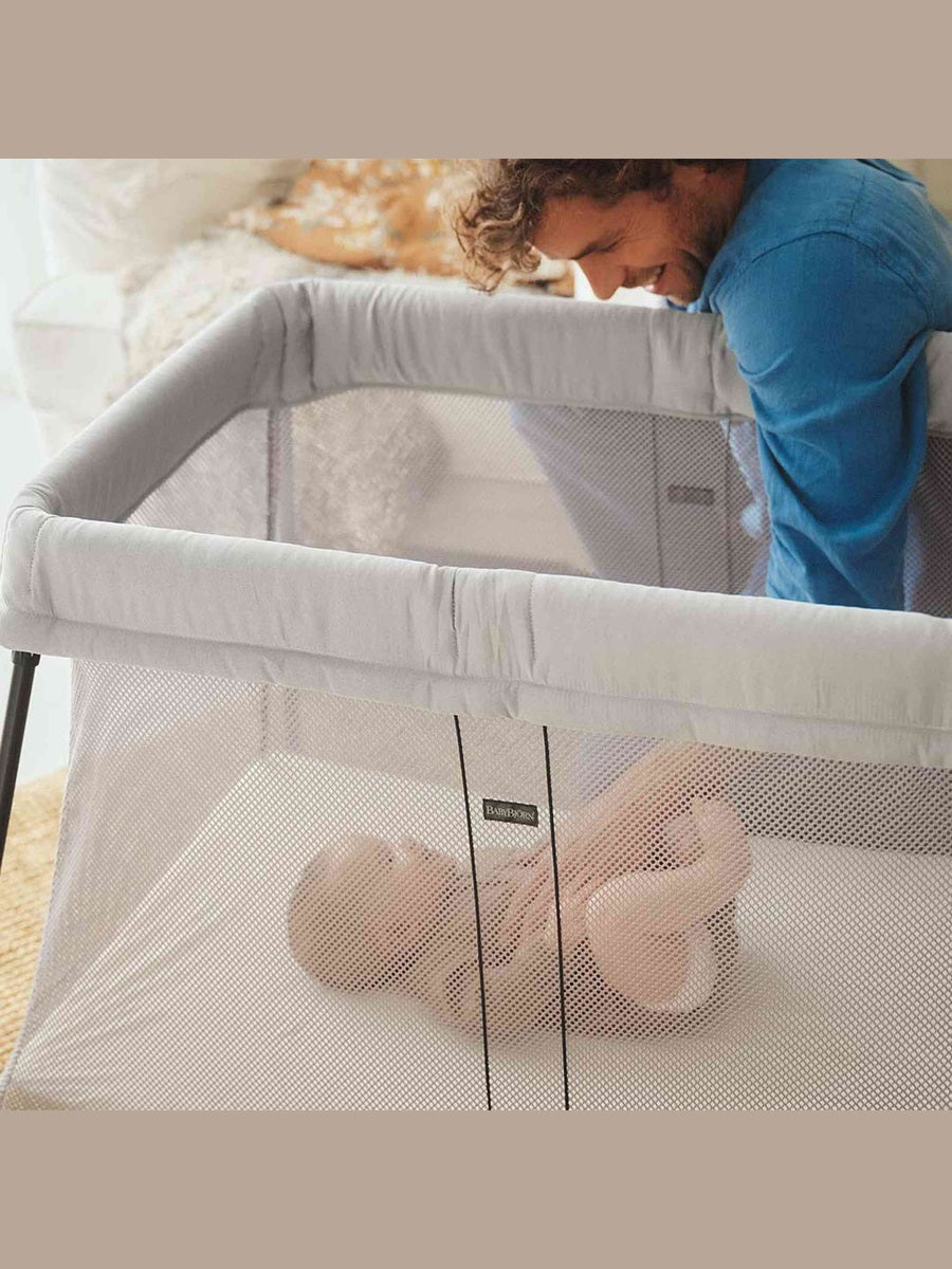 BabyBjörn Travel Cot Light – Silver BabyBjorn Mama's Joy