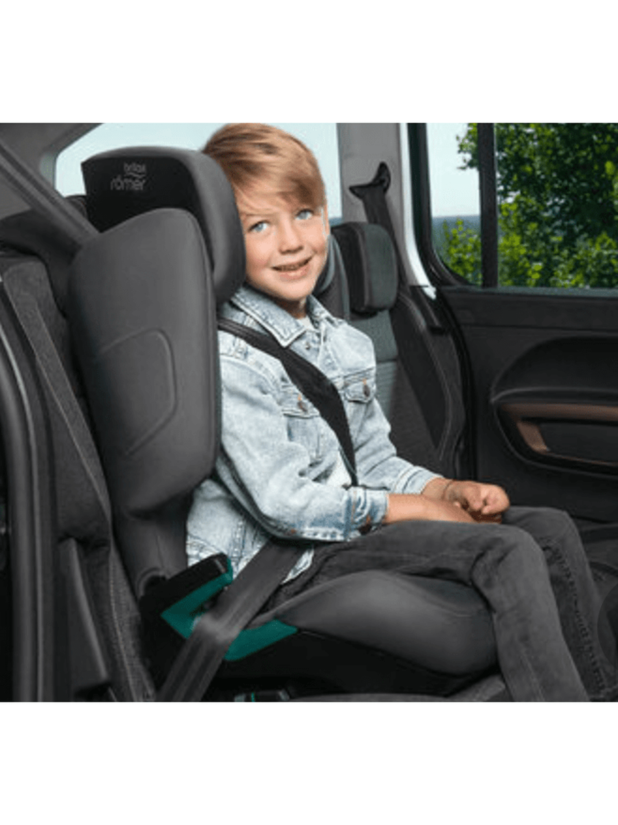 Britax Romer Adventure Plus 2 Car Seat Booster i-Size - Midnight Blue Britax Römer Mama's Joy