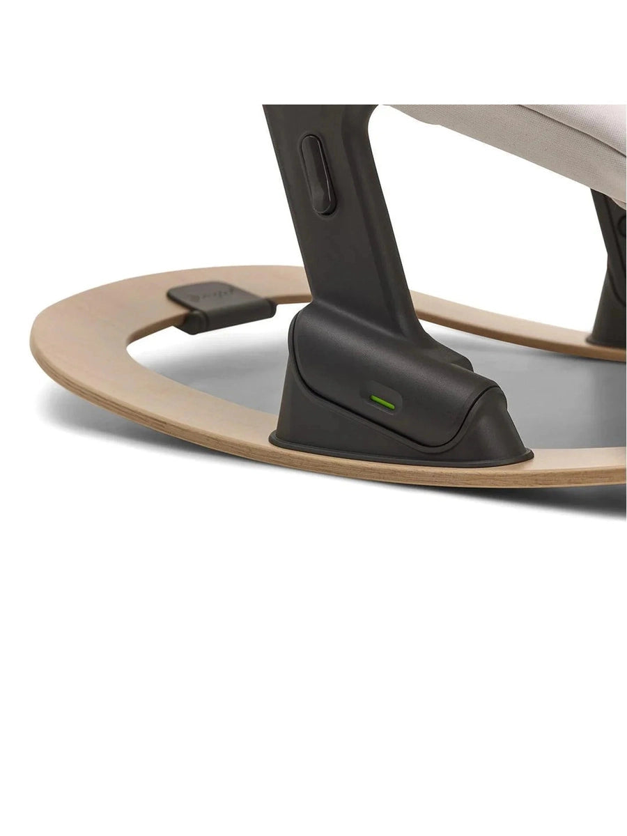 Bugaboo Giraffe Baby Rocker – Polar White | Lightweight, Portable & Sustainable Bugaboo Mama's Joy