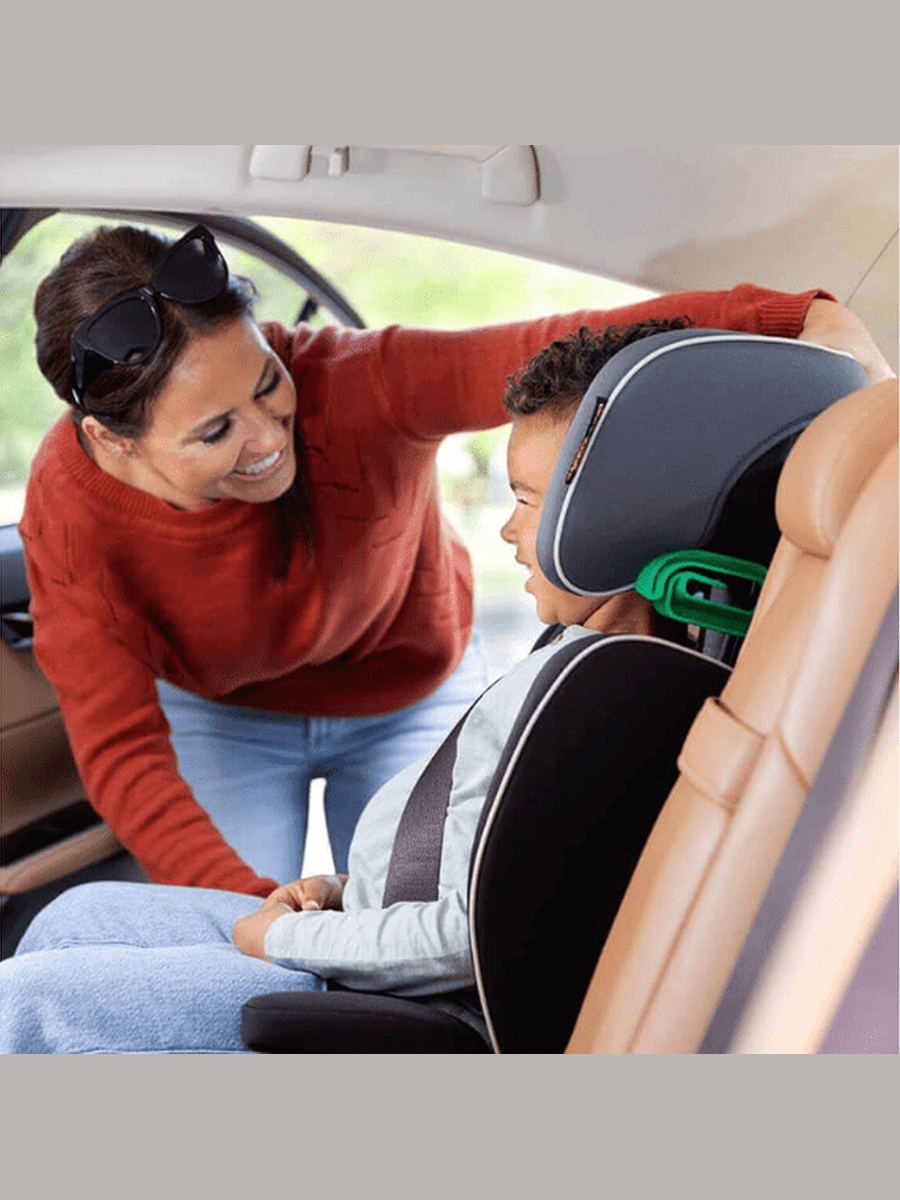 Graco Logico L i-Size Highback Car Seat Booster from 3.5 to 12 years, Midnight Graco Mama's Joy