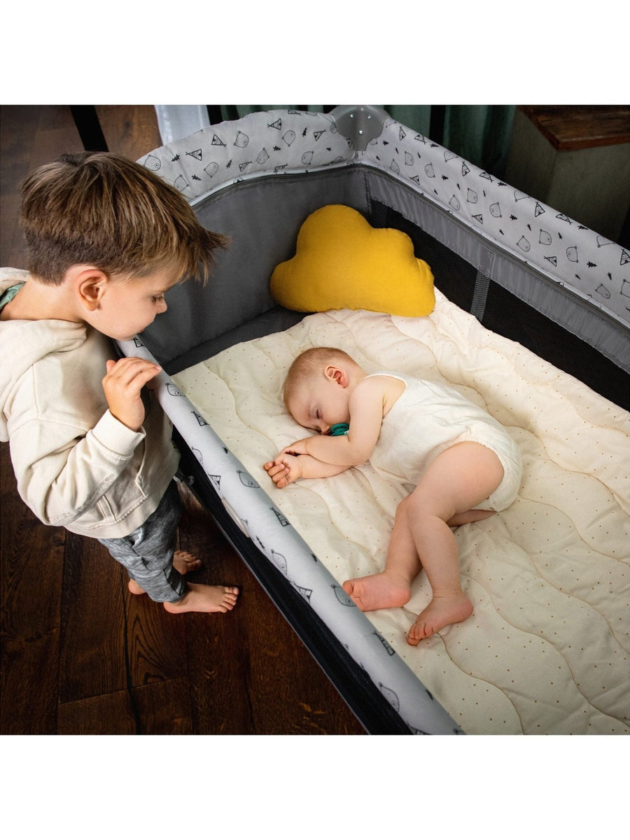 Hauck Sleep N Play Center Stars- Travel Cot & Playpen Hauck Mama's Joy
