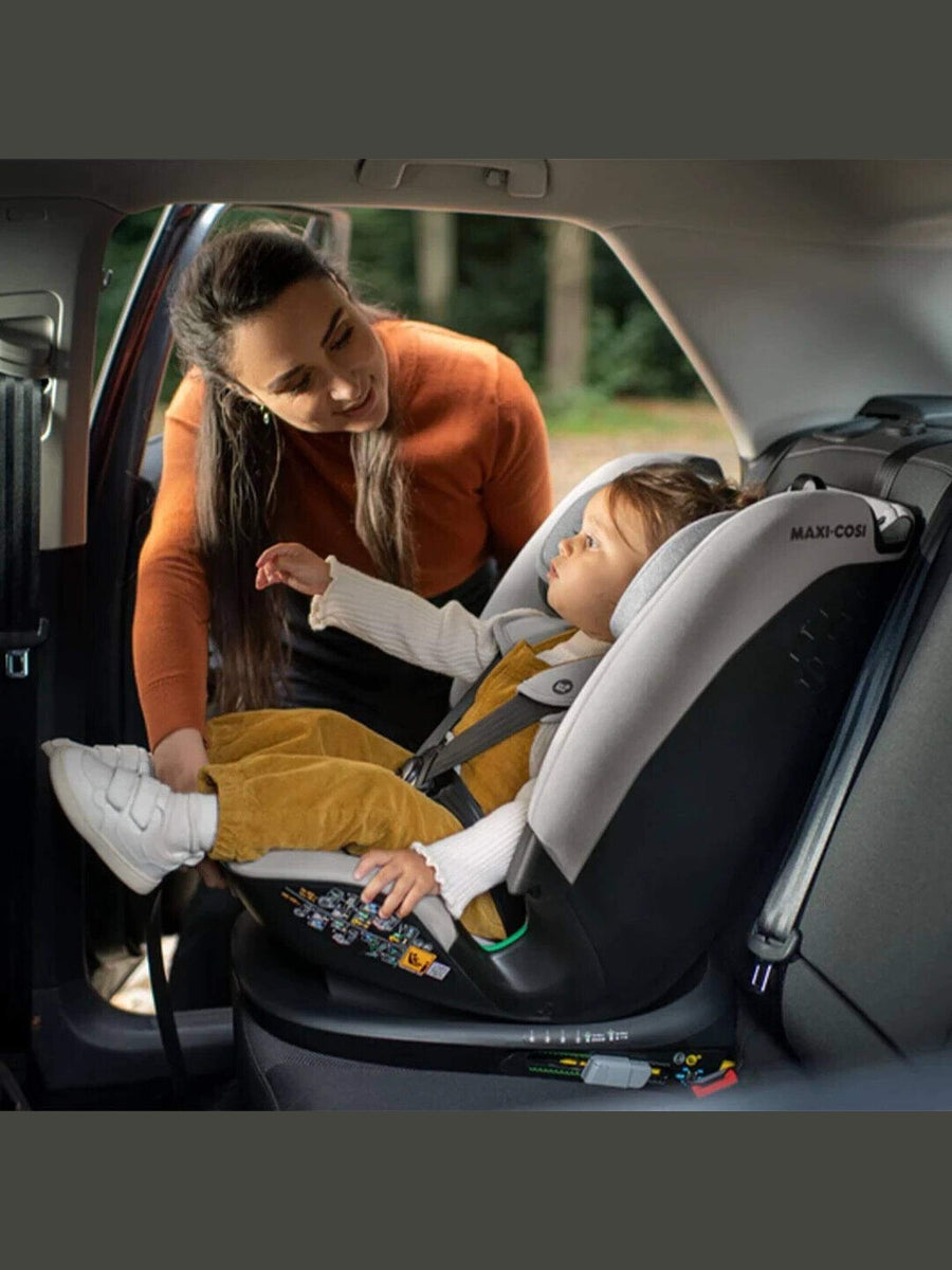 Maxi-Cosi Titan PLUS i-Size Comfortable Toddler/Child Car Seat ISOFIX Black Maxi-Cosi Mama's Joy
