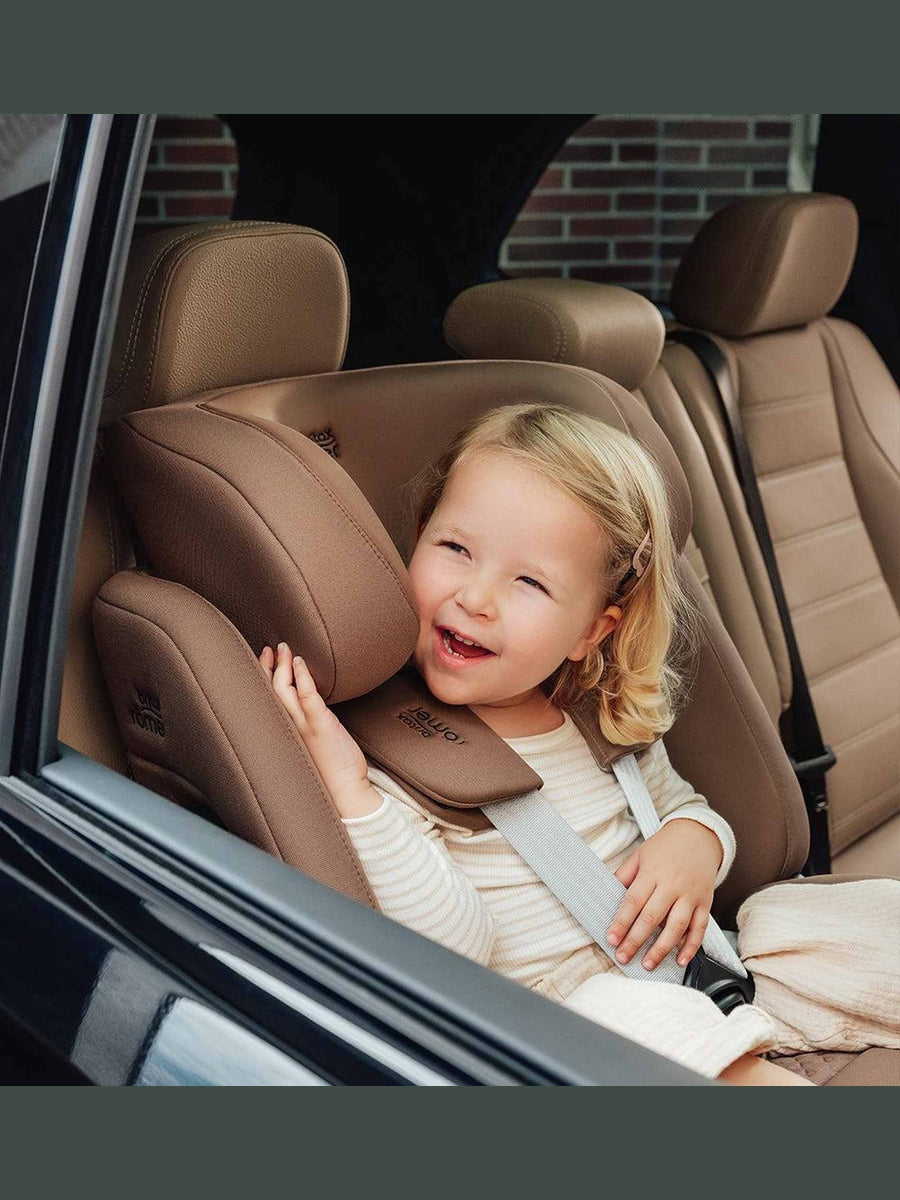 Britax Römer Advansafix Pro Car Seat – Warm Caramel Lux Collection Britax Römer Mama's Joy