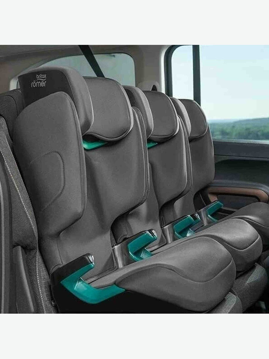 Britax Romer Adventure Plus 2 Car Seat Booster i-Size - Midnight Grey Britax Römer Mama's Joy