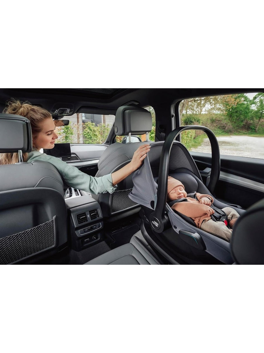 Britax Romer Baby-Safe CORE Car Seat Midnight Grey from Birth to 15m Britax Römer Mama's Joy