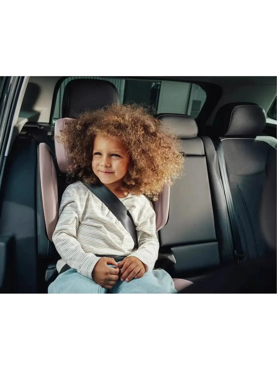 Britax Romer Kidfix M i-Size High Back Booster Car Seat ISOFIX Cosmos Black Britax Römer Mama's Joy