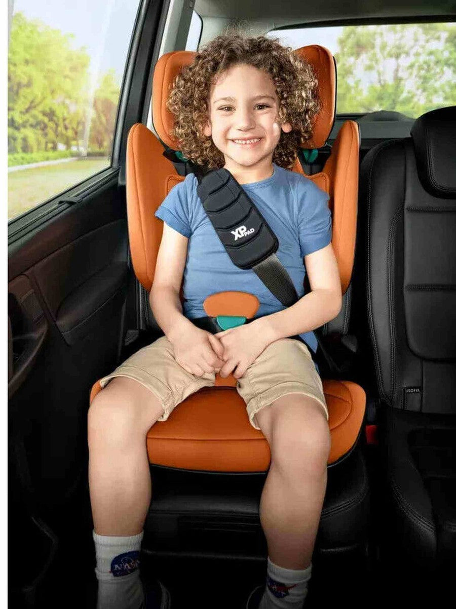 Britax Römer Kidfix i-Size Child Car Seat with ISOFIX Soft Padded - Cosmos Black Britax Römer Mama's Joy