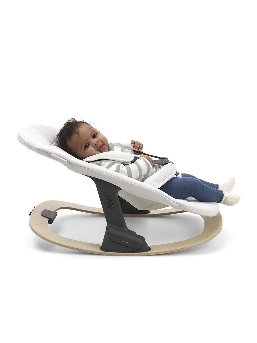 Bugaboo Giraffe Baby Rocker – Polar White | Lightweight, Portable & Sustainable Bugaboo Mama's Joy