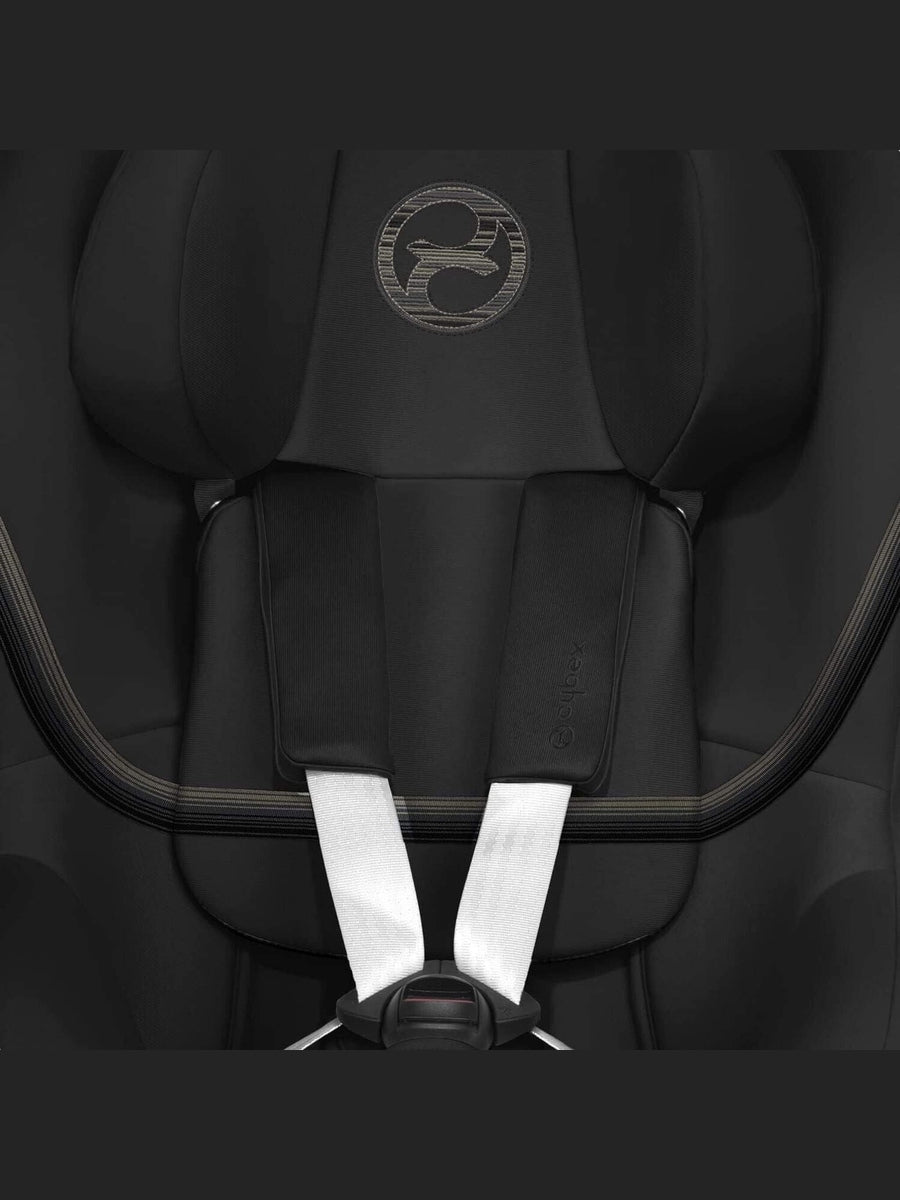 CYBEX Gold Sirona S2 i-Size car seat ISOFIX Deep Black Cybex Mama's Joy
