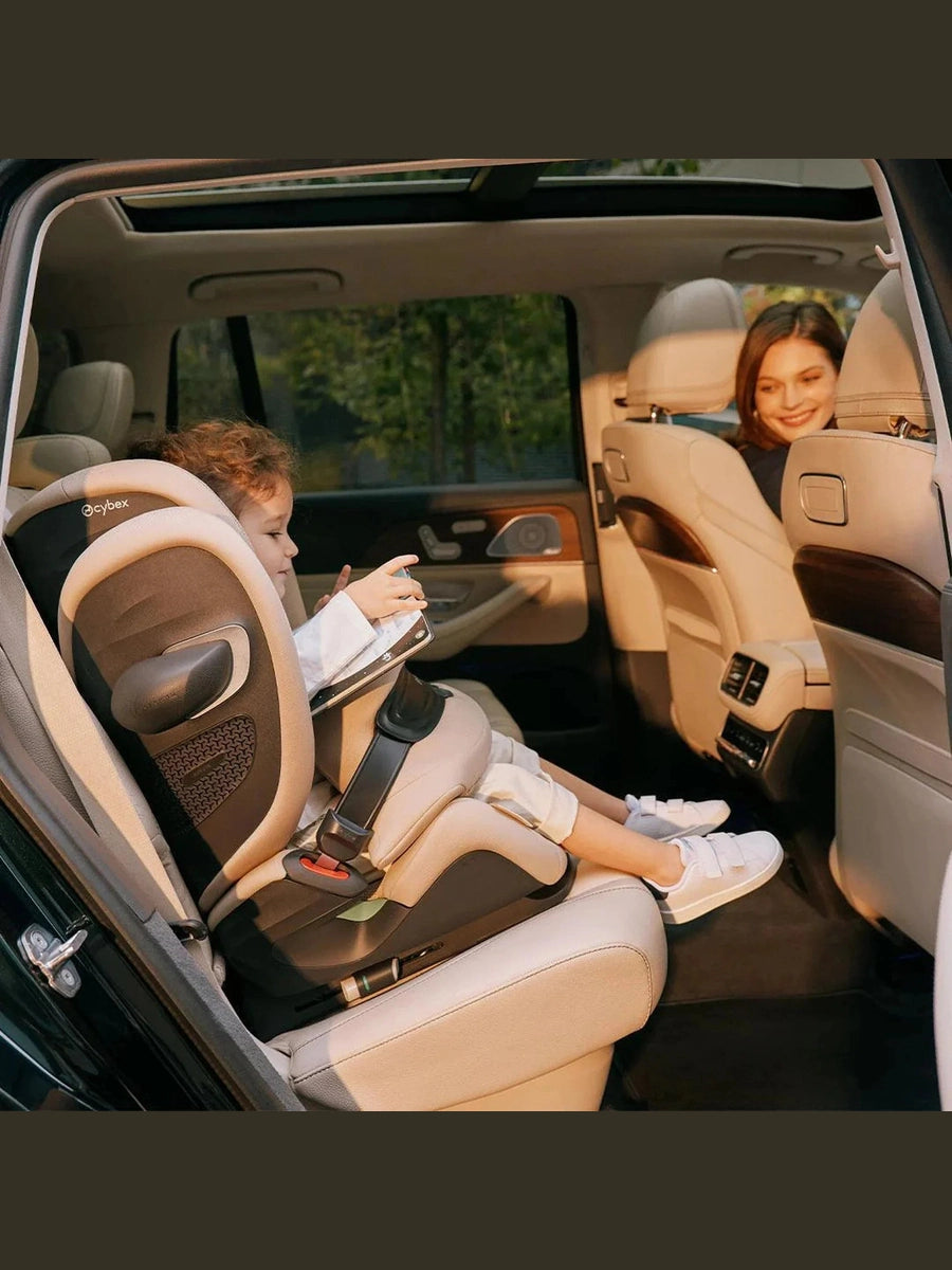 Cybex Pallas G2 Plus i-Size Car Seat – Moon Black Cybex Mama's Joy