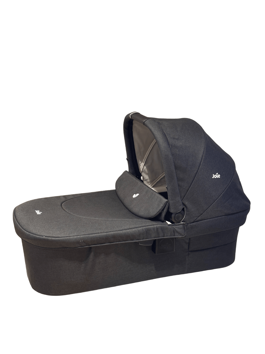 Joie Ramble XL Carrycot Elegant and Versatile - Shale Joie Mama's Joy