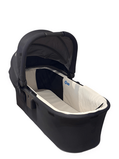 Joie Ramble XL Signature Carrycot Elegant and Versatile - Eclipse Joie Mama's Joy