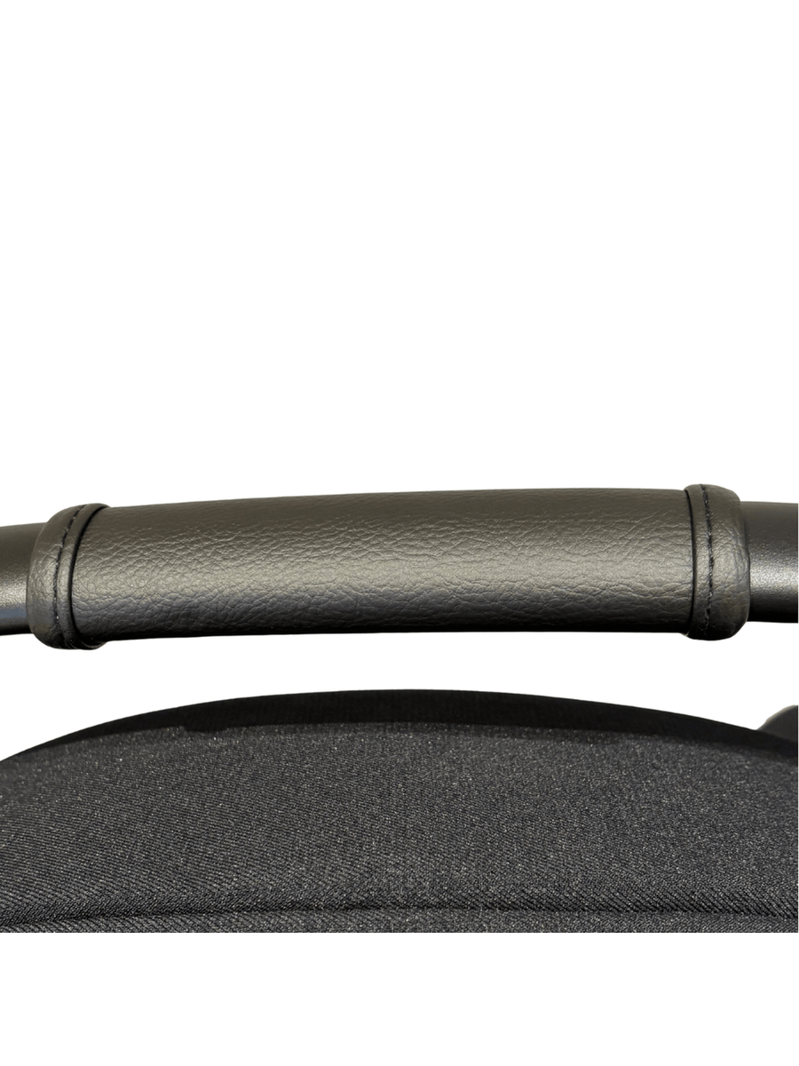 Joie i-Level Pro Signature Car Seat - Eclipse Joie Mama's Joy