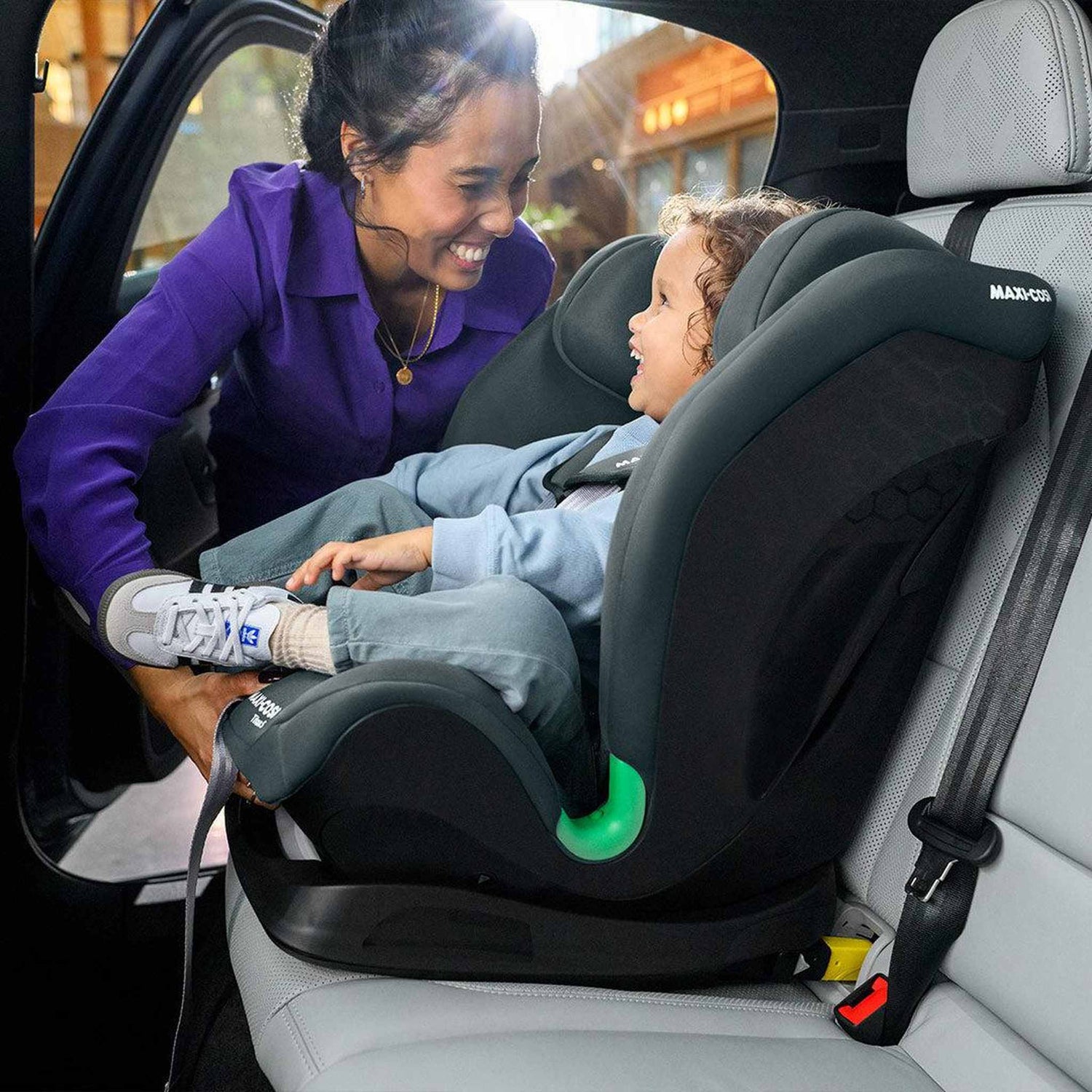 Maxi-Cosi Onyx i-Size Car Seat – Full Graphite Maxi-Cosi Mama's Joy