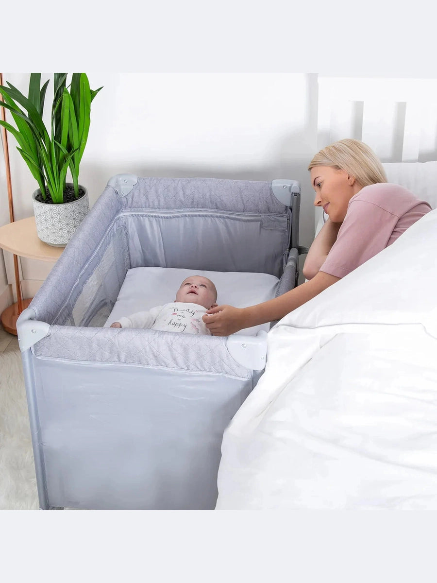 Red Kite Dreamer Bedside Crib – Quilt Grey Red Kite Mama's Joy