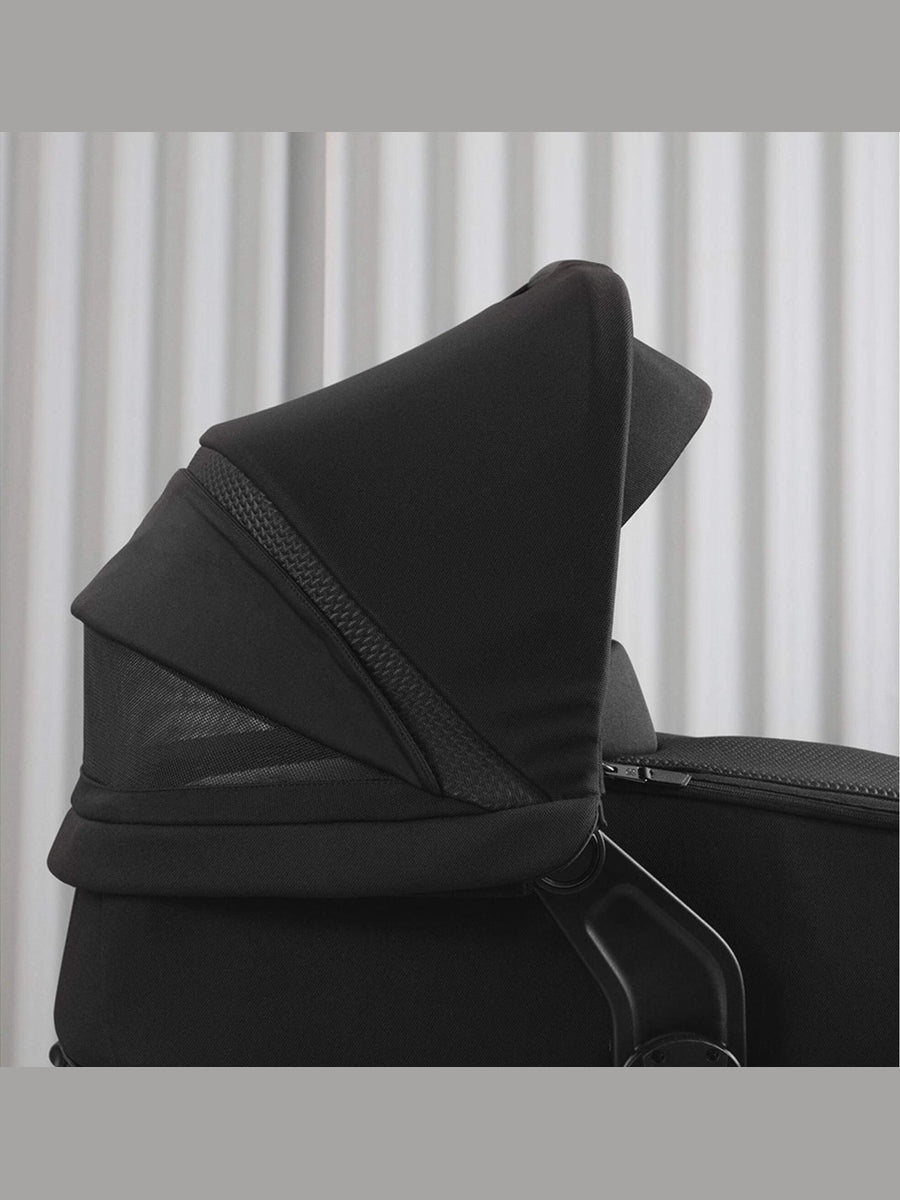 Silver Cross Dune Compact Fold Carrycot Silver Cross Mama's Joy